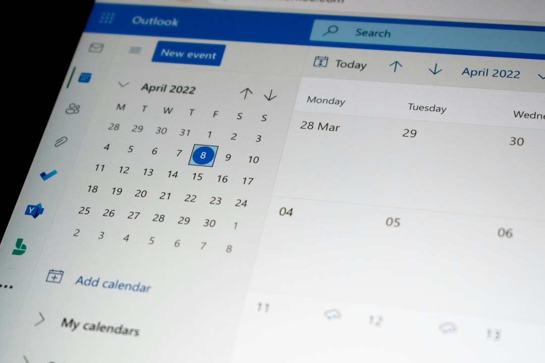Schermo con calendario digitale, rappresentazione dell'agenda appuntamenti online per uno studio medico